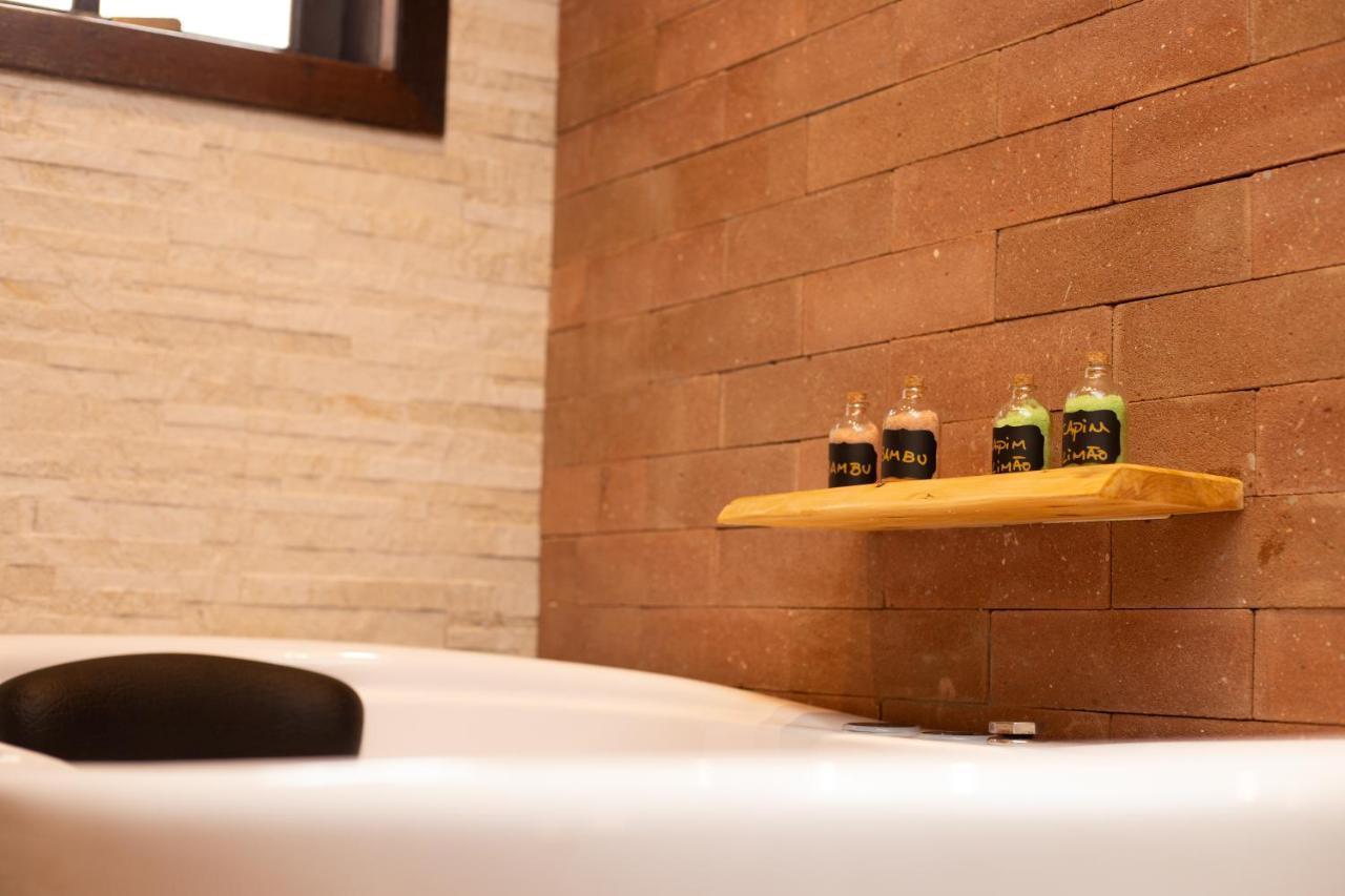 Suite Syrah Com Ofuro กังโปสดูจอร์เดา ภายนอก รูปภาพ